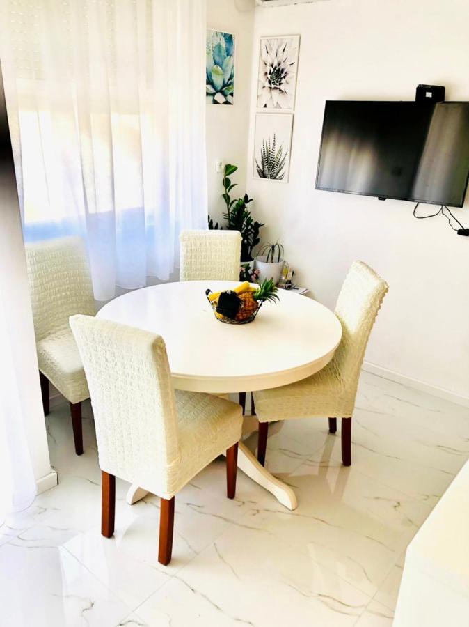 Apartment Lena, Budva Centar Eksteriør bilde
